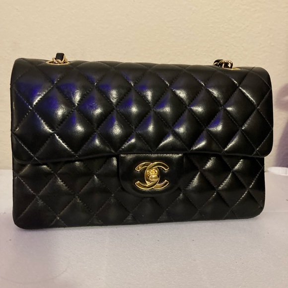 Vintage CHANEL Lambskin Double Flap Bag medium 2005 (9 Series) - Picture 16 of 16